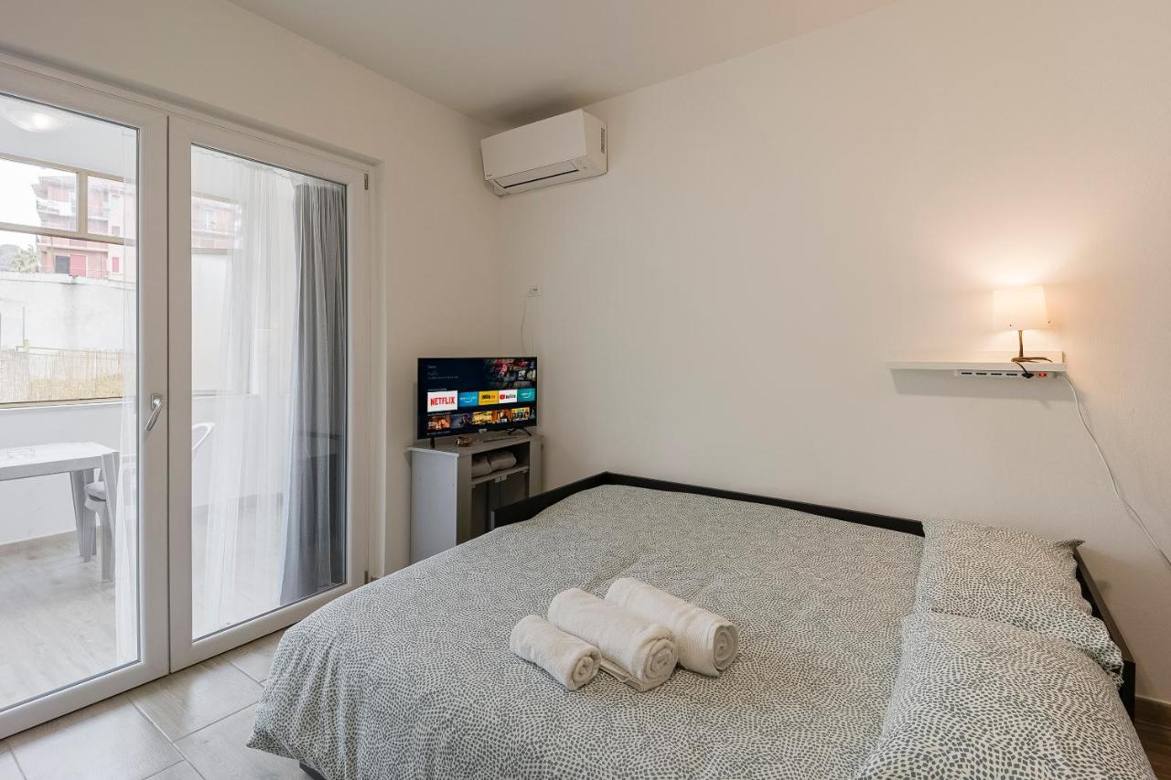 Il Gattino Di Porto - Apt 1 - Monolocale Veranda Piscina Imperia Kültér fotó