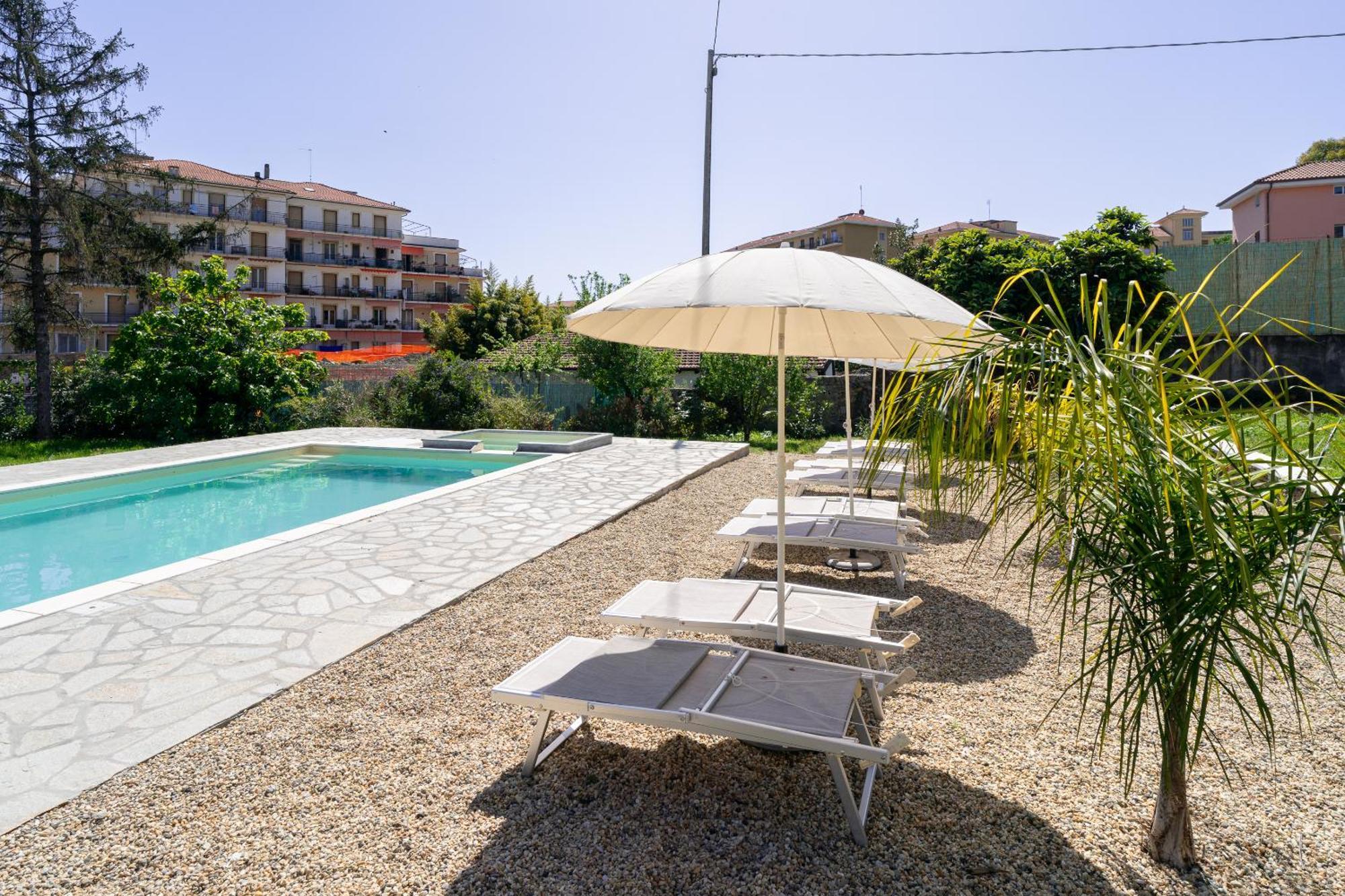 Il Gattino Di Porto - Apt 1 - Monolocale Veranda Piscina Imperia Kültér fotó